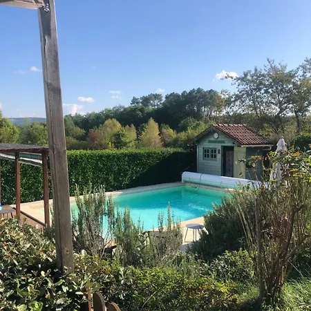 Дом отдыха La Terrasse - Private Pool Soturac